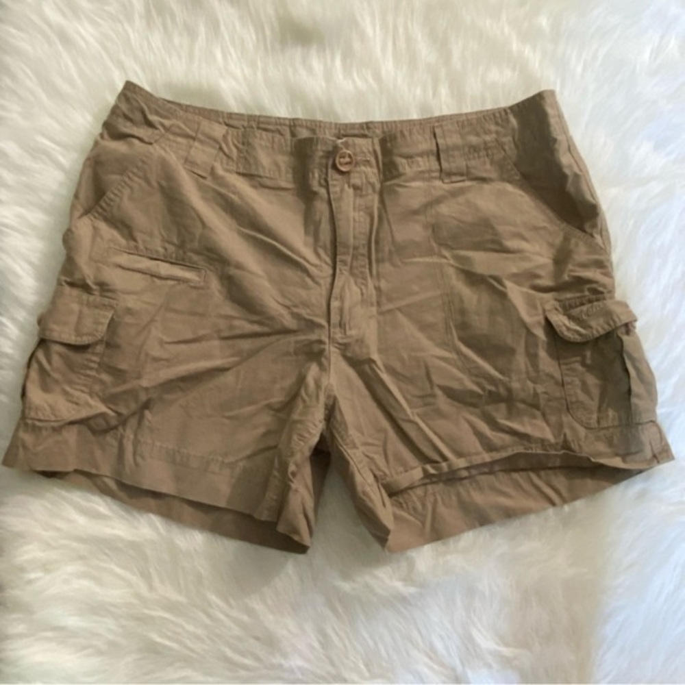 Cabelaβs Shorts Womenβs Size 14/14 Pockets Cargo Tanβ